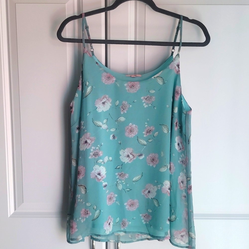 P.S. Love Lined Floral Tank Size Large